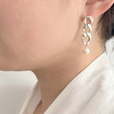 Curb Chain Earrings with Pearl