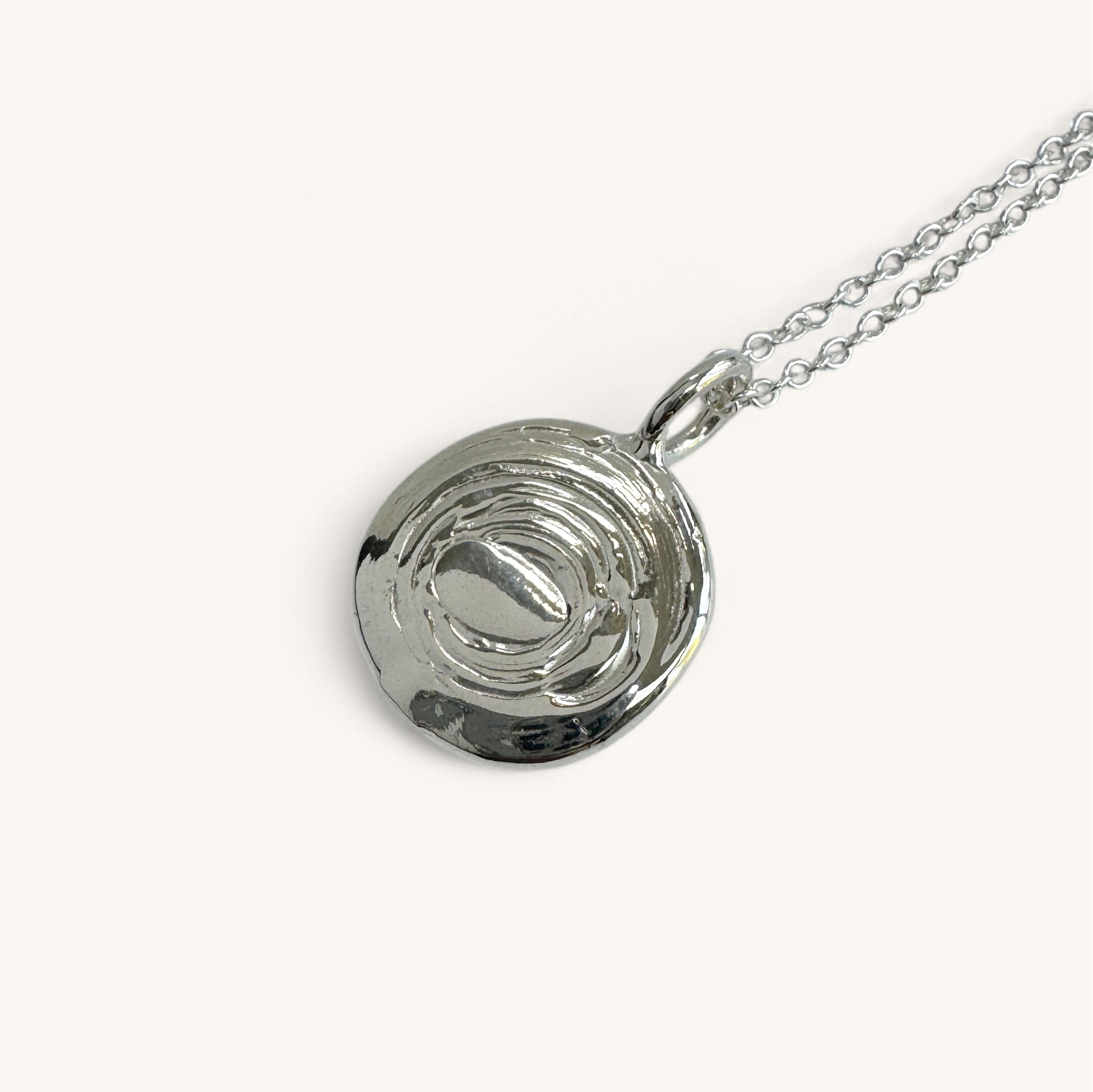 Jennifer Loiselle lucky rabbit pendant necklace in silver and gold