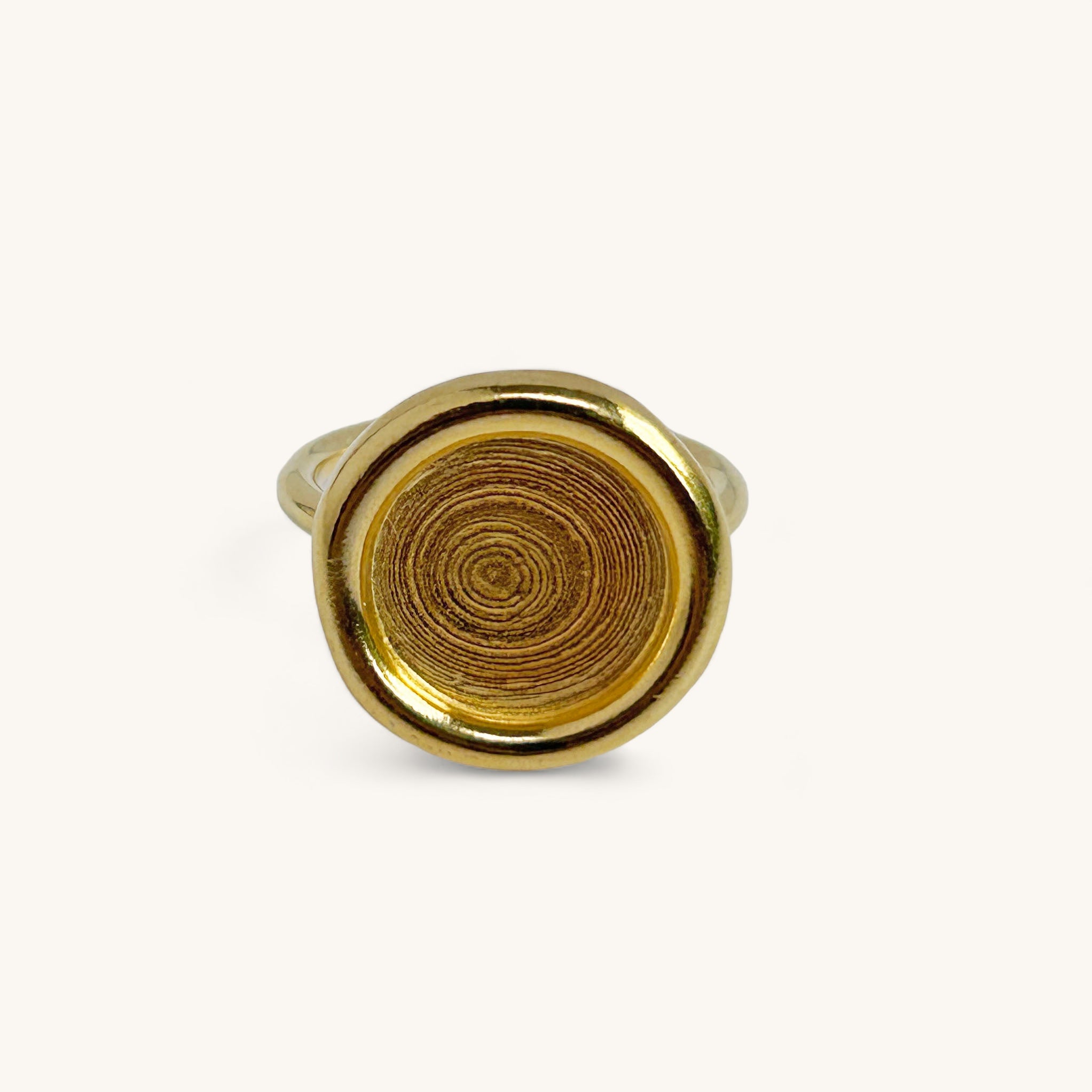Jennifer Loiselle frame ring in gold vermeil