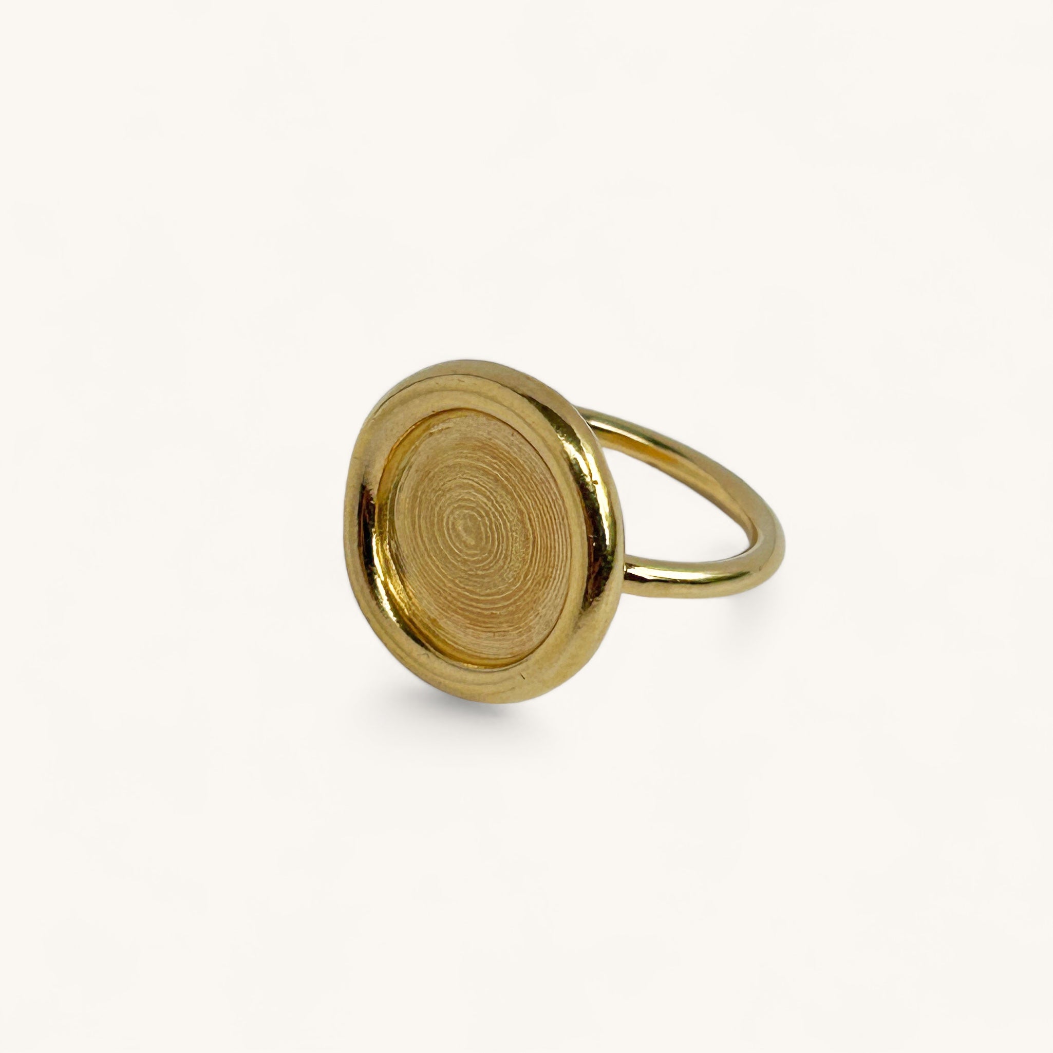 Jennifer Loiselle frame ring in gold vermeil