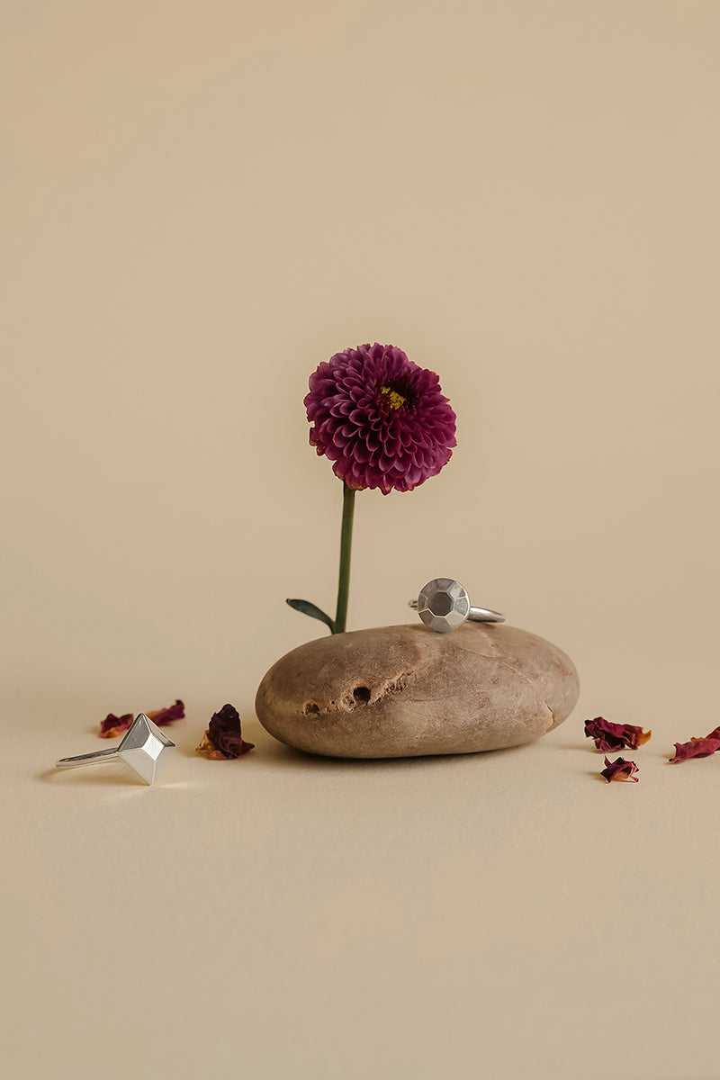 METAL GEM RINGS