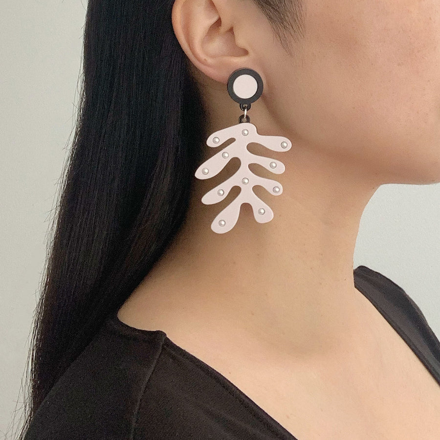 Jennifer Loiselle Matiss Cut Out Leaf Pearl Acrylic Fashion Earrings
