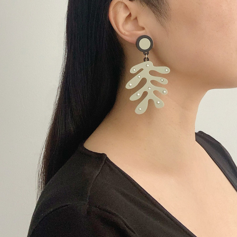 Jennifer Loiselle Leaf Pearl Matisse Cut Out Acrylic Statement Fashion Earrings