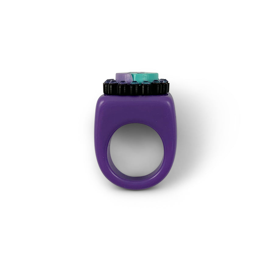 Jennifer Loiselle Yin Yang Chunky 90s Resin Ring
